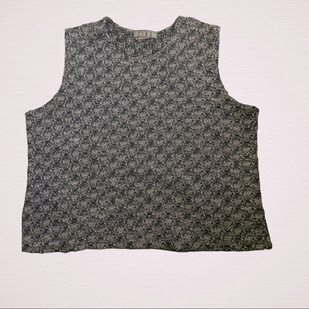 CINQ WOMENS PLUS XL DRESSY TANK TOP , 35%Poly. 55%NYLON 10%SPANDEX. Beautiful